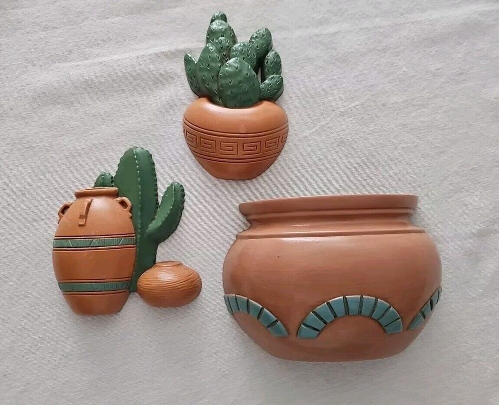 Vintage Kitchen Wall Plaques USA Burwood South Western Cactus Pottery